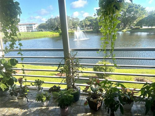 apt-h2-4301 Martinique Cir, Coconut Creek, FL, 33066-1451 | Card Image