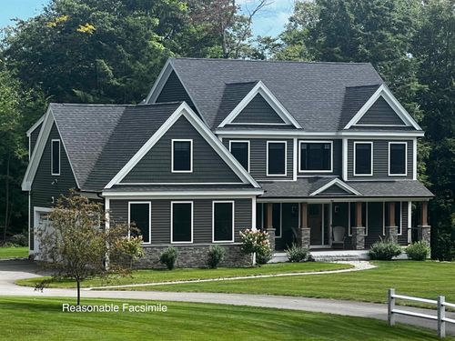 22 Hilliard Rd, Kensington, NH, 03833-5515 | Card Image