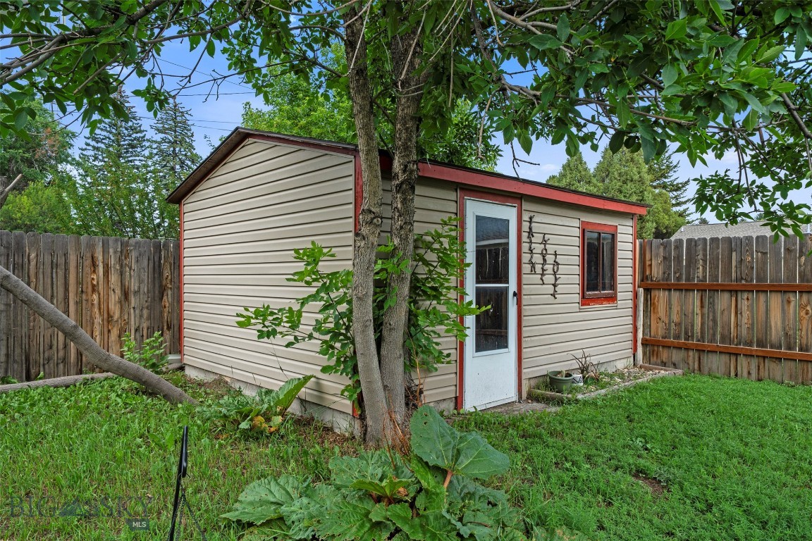 Residential in Townsend 5