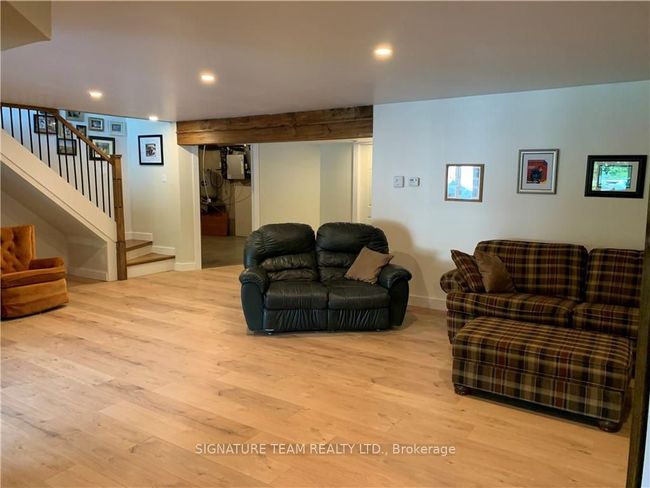 1555 Whitton Rd, House other with 3 bedrooms, 3 bathrooms and 6 parking in Horton ON | Image 18