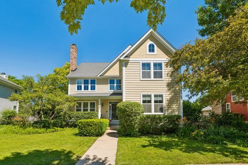 152 Ranney Ave, Vernon Hills, IL, 60061-4128 | Card Image