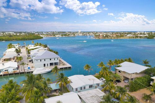 11688 6th Avenue Ocean, Marathon, FL, 33050-3620 | Card Image