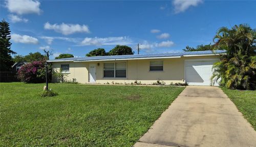 2363 2nd St, Vero Beach, FL, 32962 | Card Image