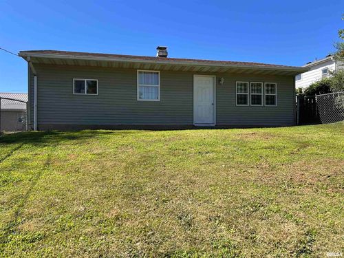 504 Summer St, Hannibal, MO, 63401-2152 | Card Image