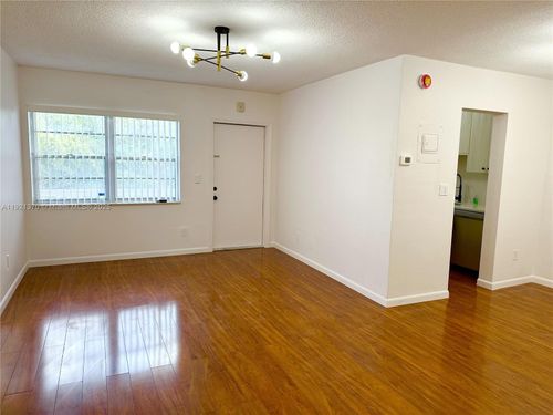 apt-209-1450 Atlantic Shores Blvd, Hallandale Beach, FL, 33009-3757 | Card Image
