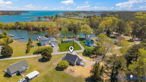 349 Peach Tree Ln, White Stone, VA, 22578-2108 | Card Image