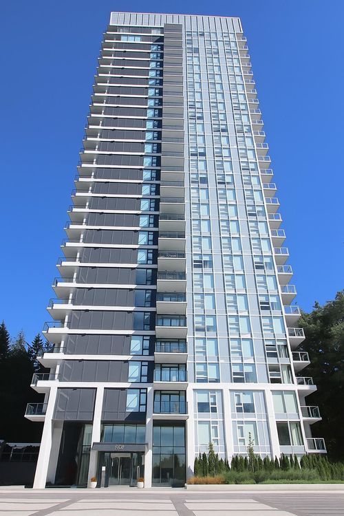 60x-595 Austin Ave, Coquitlam, BC, V3K0G7 | Card Image