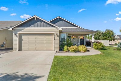 19859 E Snake River Ave, Home with 3 bedrooms, 2 bathrooms and null parking in Liberty Lake WA | Image 2