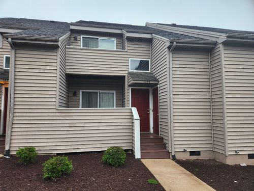 1394 Bradley Dr, Harrisonburg, VA, 22801-5250 | Card Image