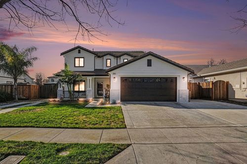 2013 Hedge Ave, Brentwood, CA, 94513-2099 | Card Image