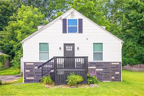 3840 Hile Rd, Stow, OH, 44224-4221 | Card Image
