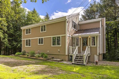 452 Sherwood Frst, Londonderry, VT, 05148-6602 | Card Image