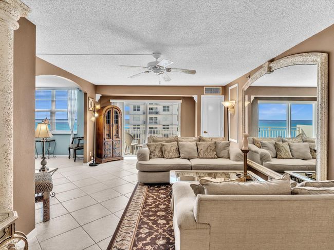 APT-605 - 4505 S Ocean Blvd, Condo with 2 bedrooms, 2 bathrooms and null parking in Highland Beach FL | Image 31