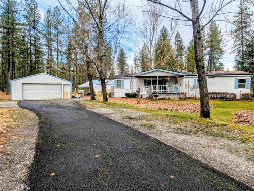 4040 Lyon Moss Rd, Loon Lake, WA, 99148 | Card Image