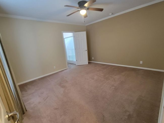 Master Bedroom | Image 8