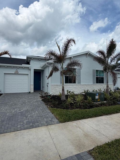 3772 Harborside Ave, Fort Pierce, FL, 34946-2010 | Card Image