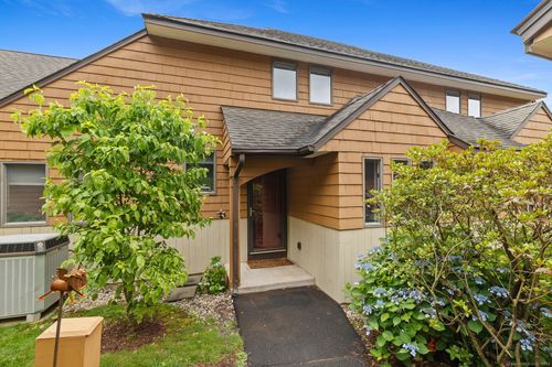 28-28 Biltmore Park, Bloomfield, CT, 06002-2141 | Card Image