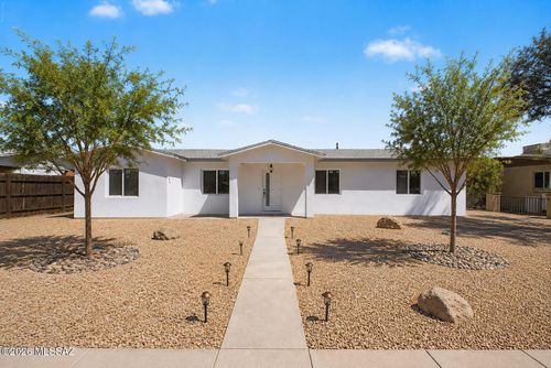 2251 E Spring St, Tucson, AZ, 85719-3432 | Card Image
