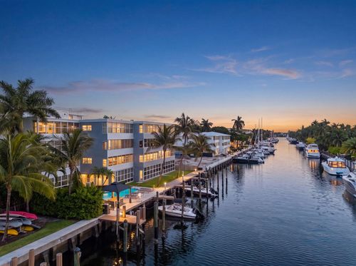 3-40 Isle Of Venice Dr, Fort Lauderdale, FL, 33301-1446 | Card Image