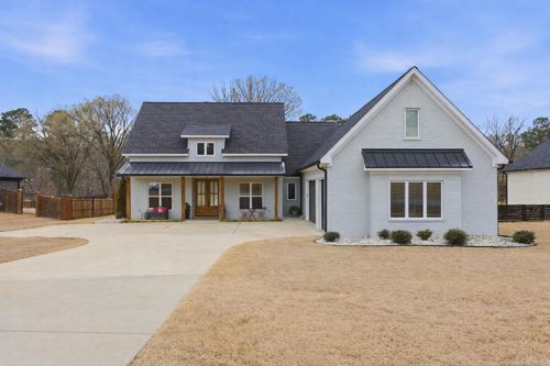 877 Belle Grove Loop, Benton, AR, 72019-2185 | Card Image