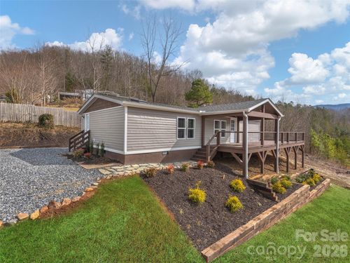 22 Honey Locust Ln, Candler, NC, 28715-8108 | Card Image