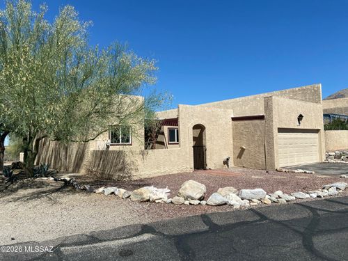 6319 N Camino Los Mochis, Tucson, AZ, 85718-3529 | Card Image
