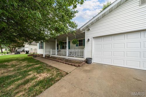 635 Saint David St, Saint James, MO, 65559-1540 | Card Image