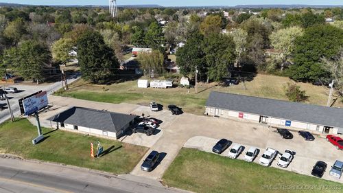 801 W Main St, Stigler, OK, 74462-2302 | Card Image