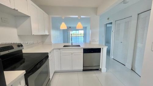 apt-14-5200 Nw 31st Ave, FORT LAUDERDALE, FL, 33309-2527 | Card Image