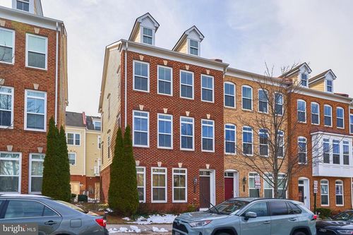 3061 Waterloo Ln, FAIRFAX, VA, 22031-6091 | Card Image