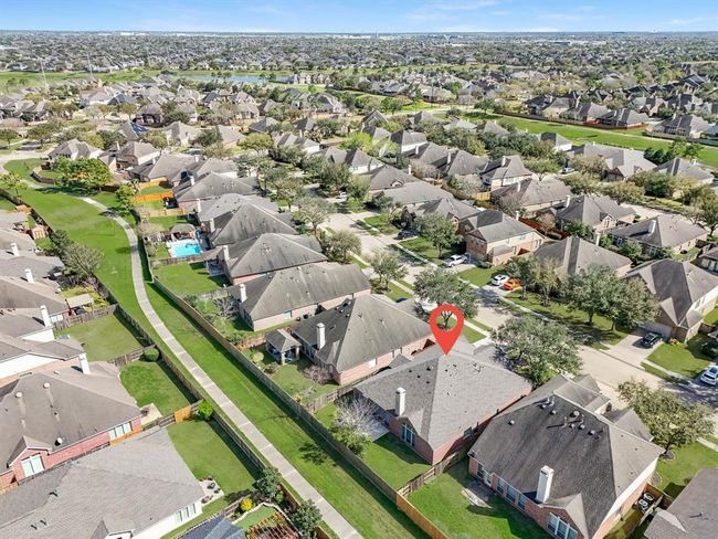 13703 Evening Wind Dr, House other with 4 bedrooms, 3 bathrooms and 2 parking in Pearland TX | Image 45