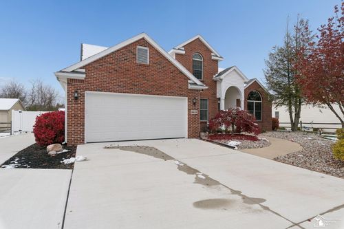 8415 Wolverine Rd, Temperance, MI, 48182-9117 | Card Image