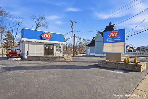 140 Crystal St, Cary, IL, 60013-2731 | Card Image