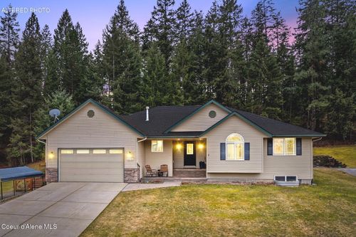 11074 W Riverview Dr, Post Falls, ID, 83854-5717 | Card Image