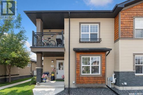 1015 Patrick Cres, Saskatoon, SK, S7W0M1 | Card Image