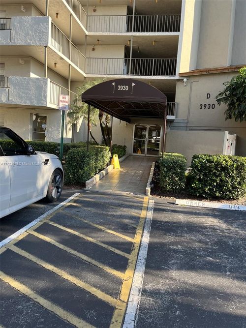 d-3930 Inverrary Blvd, Lauderhill, FL, 33319-4336 | Card Image