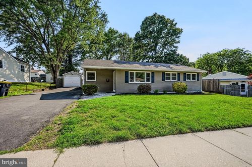 201 Hull Ave, NEWARK, DE, 19711-6923 | Card Image