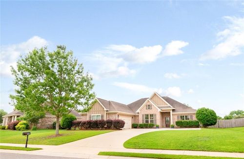 8883 Bainbridge Dr, Daphne, AL, 36526-8331 | Card Image