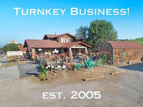 1001 E Hubbard St, Mineral Wells, TX, 76067-5547 | Card Image