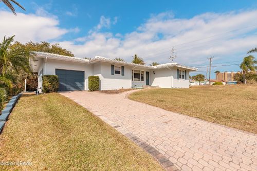 1 Hickory Ln, Daytona Beach, FL, 32118-5409 | Card Image