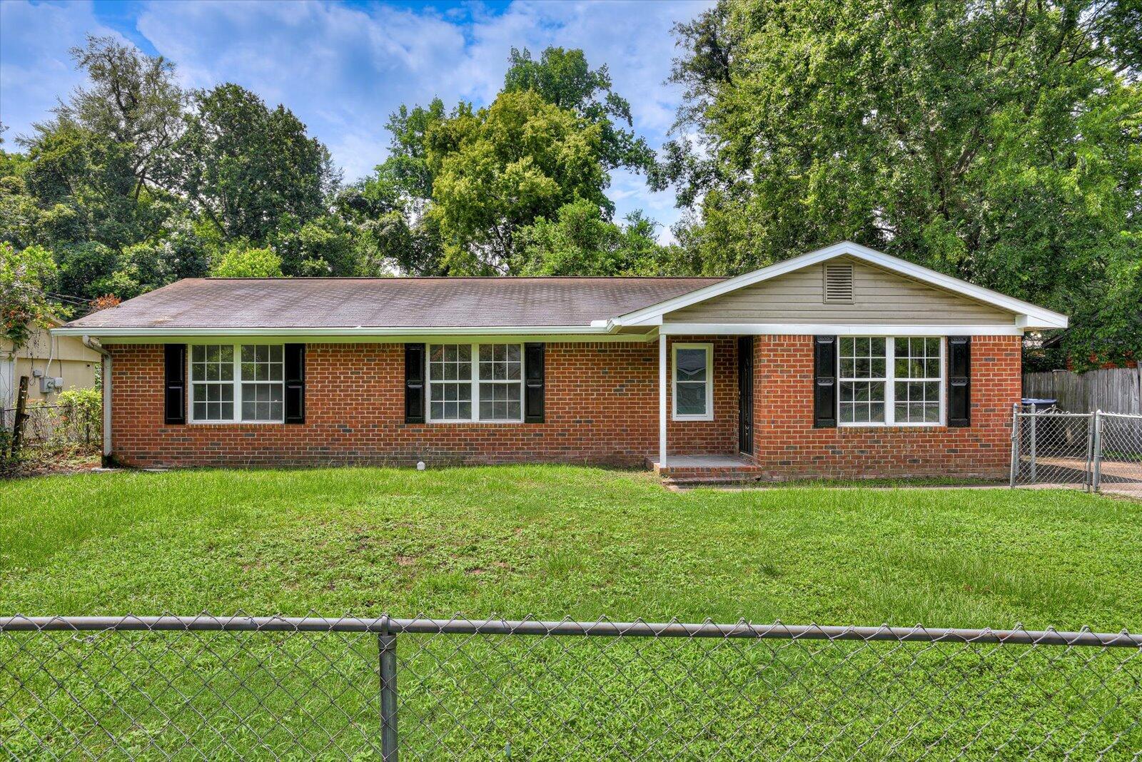 Smith Dr, Augusta, GA 30906