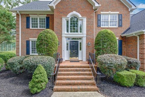 7 Hitchcock Ln, Greenville, SC, 29615-6052 | Card Image