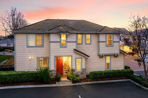 1321 Tapestry Ln, Concord, CA, 94520-3965 | Card Image