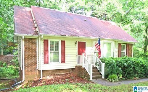 3293 Farrington Wood Dr, Vestavia, AL, 35243-5304 | Card Image