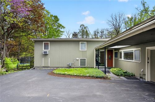 327 Kimber Road, Syracuse, NY, 13224 | Card Image