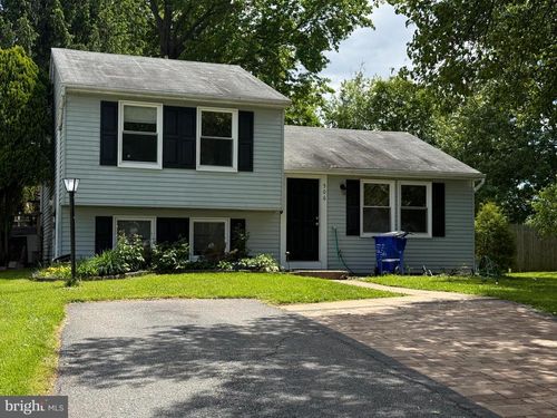 506 Postoak Rd, FREDERICK, MD, 21703-6052 | Card Image