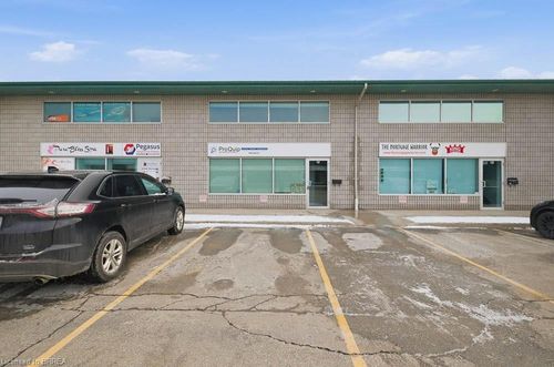 12-upper-45 Dalkeith Dr, Brantford, ON, N3P1M1 | Card Image