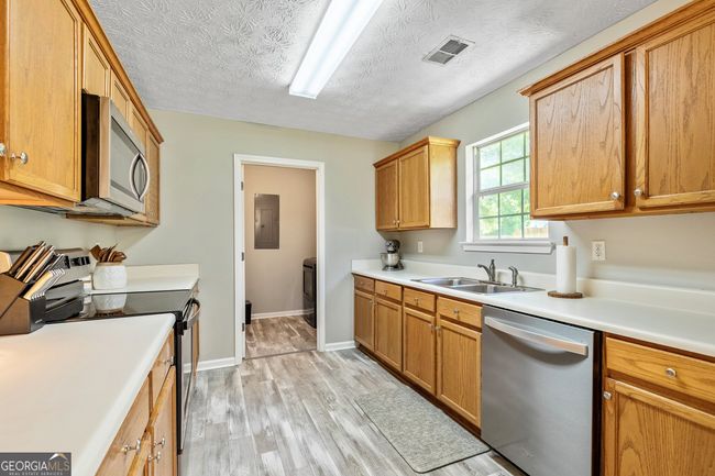 125 Meadow View Dr, House other with 3 bedrooms, 2 bathrooms and null parking in Jackson GA | Image 13