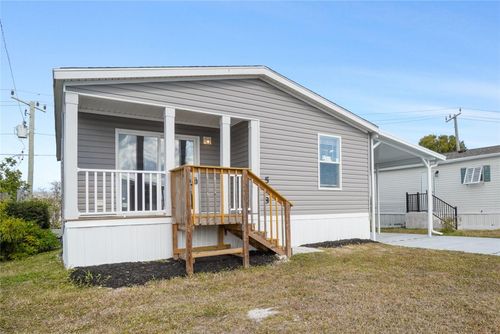 538 Fleetwood St, NORTH PORT, FL, 34287-1526 | Card Image