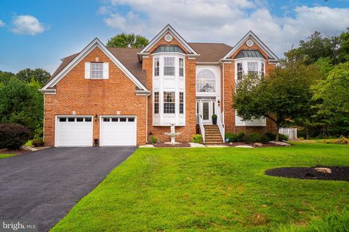 33 Pierce Rd, East Windsor, NJ, 08520-2449 | Card Image
